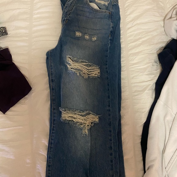 Fashion Nova jeans - Picture 5 of 6